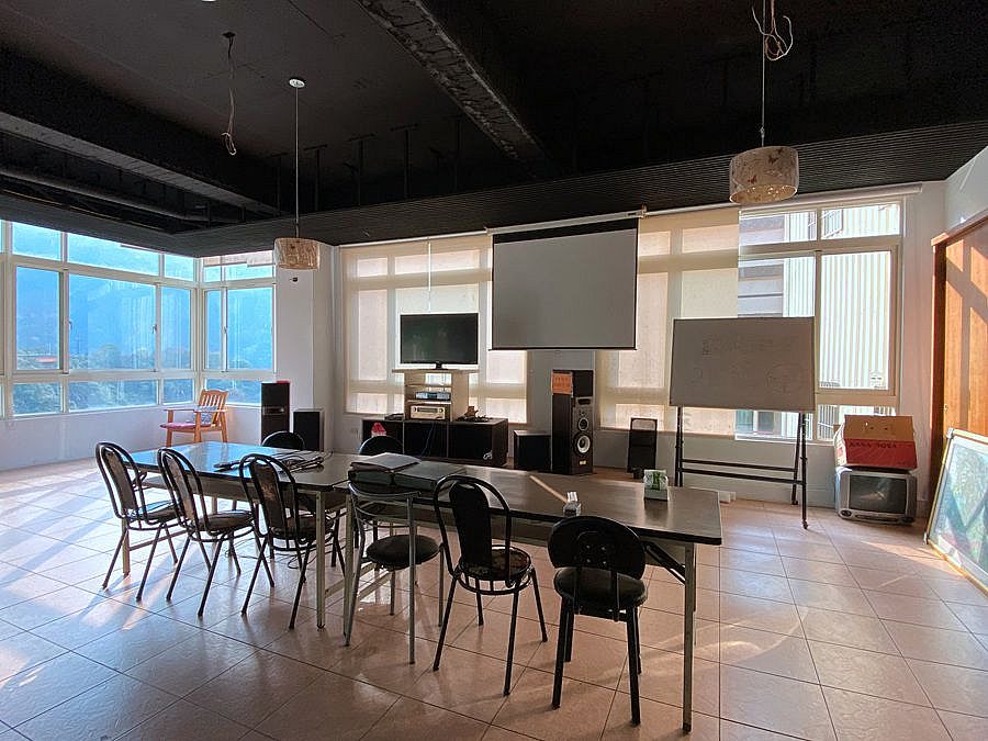 東埔溫泉-原鄉旅宿-多媒體會議室